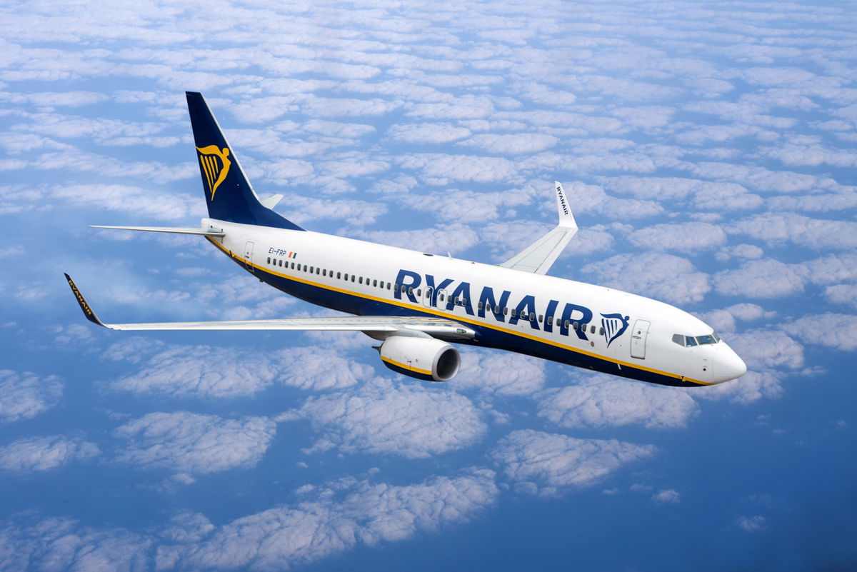 Hero Ryanair Pilot Saves The Day At Porto Airport After Potentially