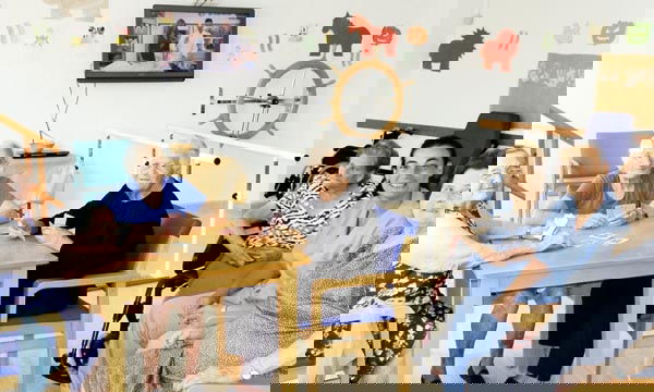 159dd6f2cf8243a3ceff8b91a9ba6696