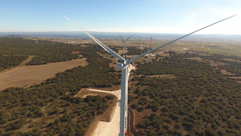 Spain Leading The Way As Solar And Wind Electricity Generation Forecast ...