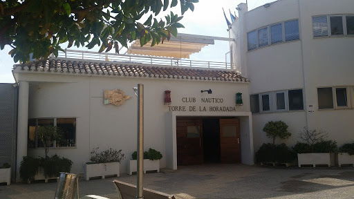 Costa Blanca Restaurant Owner is Run Over by His Car
