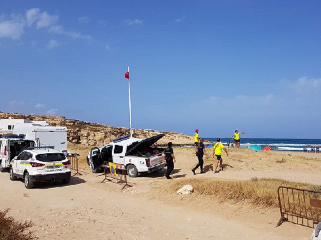 Red flag flouters on Cabo de Gata beaches face fines « Euro Weekly News