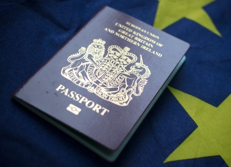 Το βρετανικό διαβατήριο είναι ΠΕΡΙΣΣΟΤΕΡΟ ισχυρό μετά το Brexit αποκάλυψε μια έρευνα
