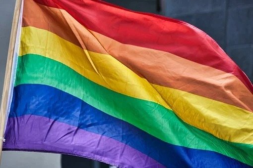 Nuevas leyes que impulsan los derechos de las personas trans en España