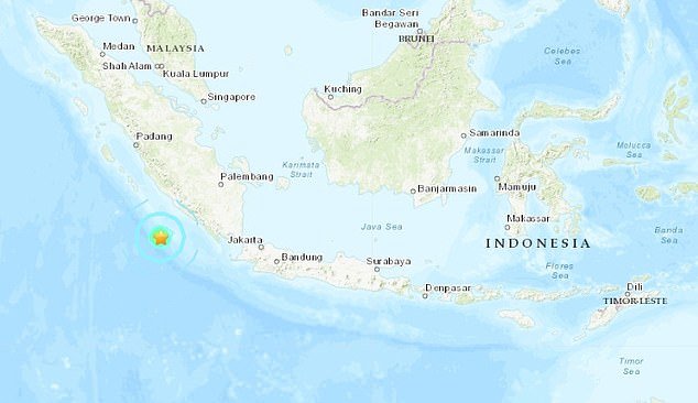 Powerful 6.2-Magnitude Earthquake Strikes Off Indonesian