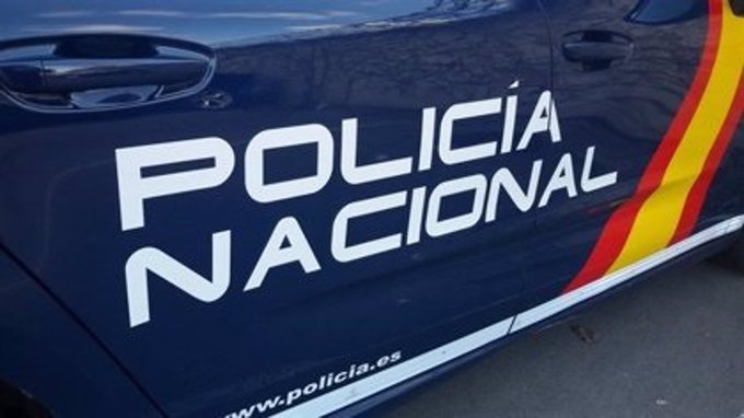 Malaga undercover police officer seriously injured during a car chase