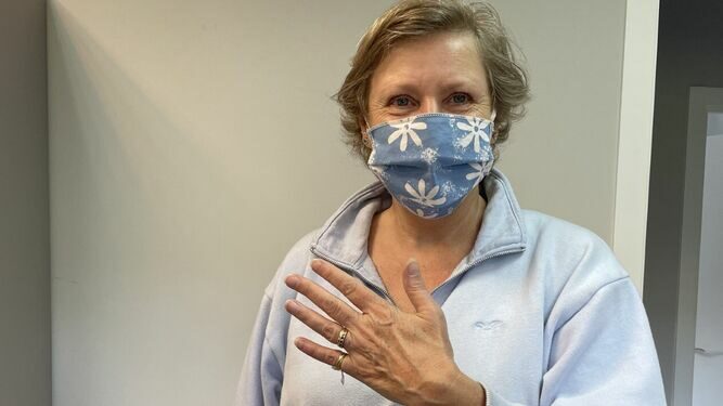 returned ring Woman reunited with ring lost among 350,000 tonnes of rubbish two years ago