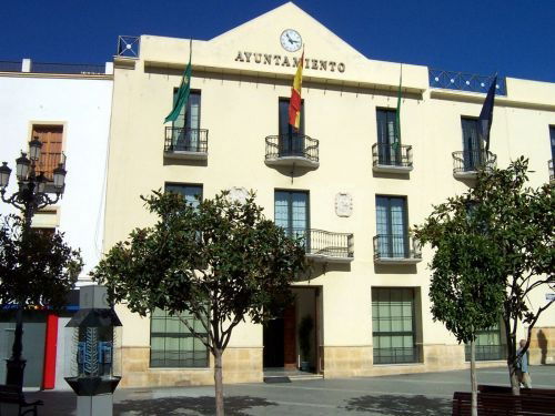 Mayor of Velez Malaga Slammed for Party to Celebrate Football Promotion