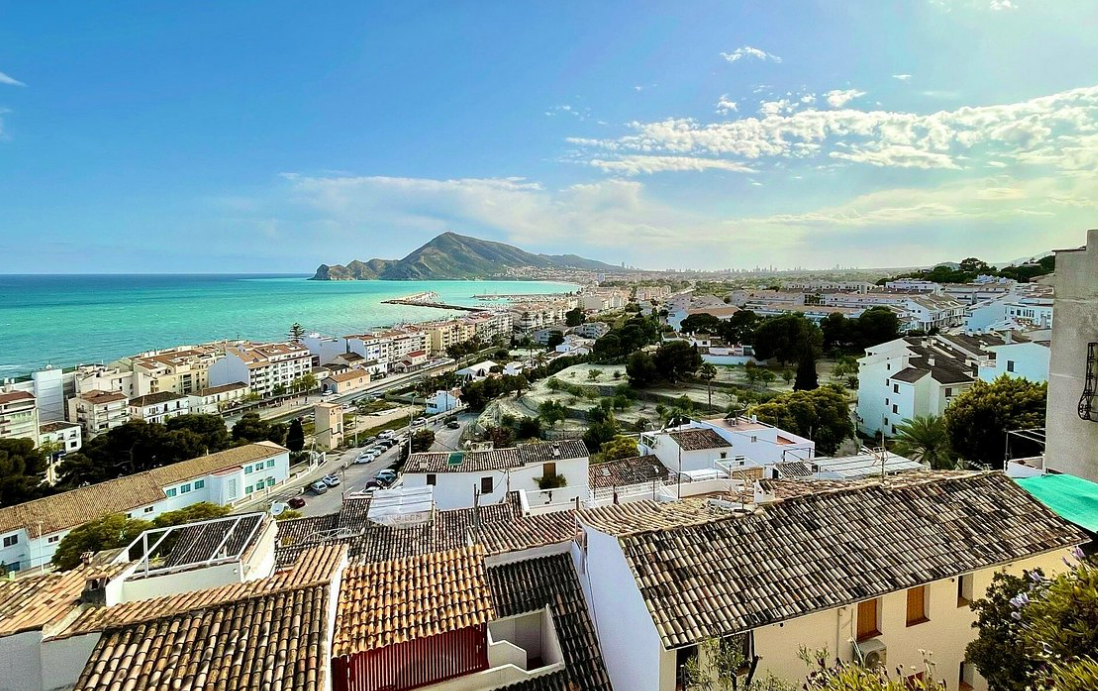 Moving to Altea: The definitive guide