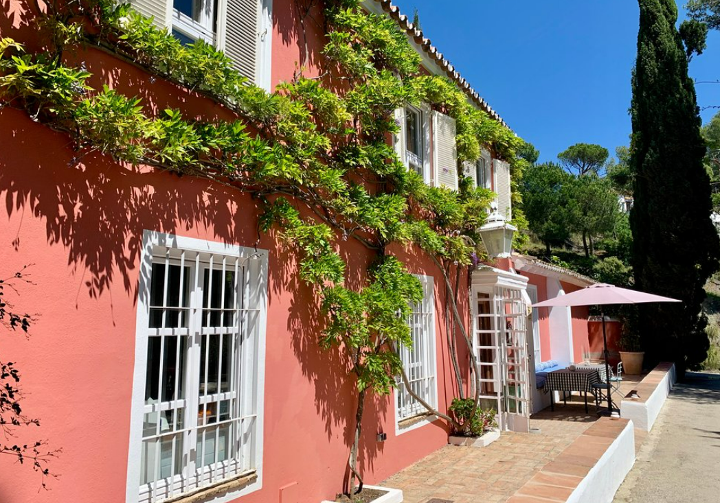 Moving to Benahavis