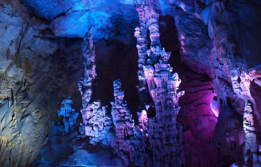 Image - Canelobre Caves