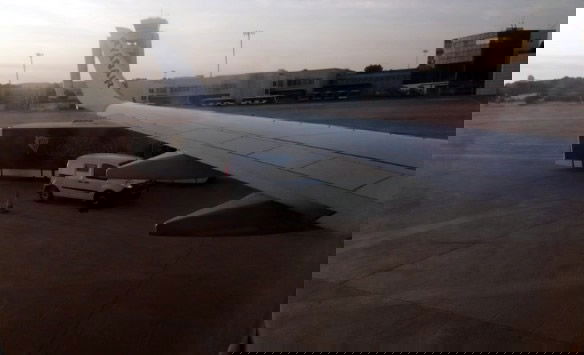 EXCLUSIVE: Alicante runway chaos as passengers demand to leave delayed Ryanair flight