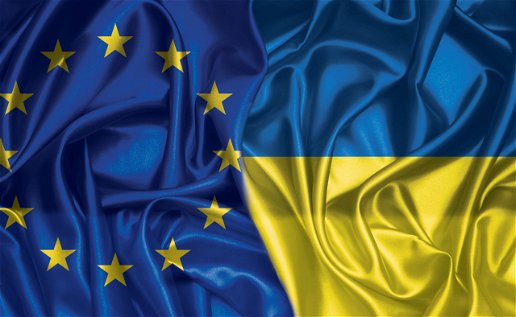 Image of the EU and Ukrainian flags.