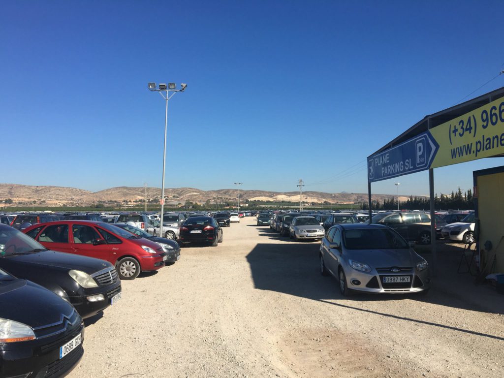 How To Find The Best Parking At Alicante Airport The Best 10 Spots   Plane Parking SL 1024x768 