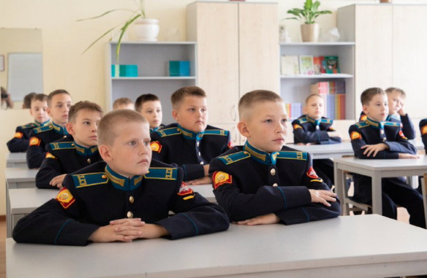 Russia’s Cadet Corps carry out “lessons of courage” on Knowledge Day ...