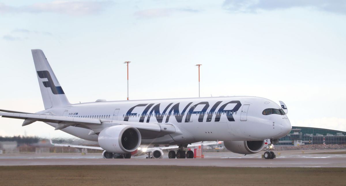 Helsinki to Paris Finnair flight squawks 7600 emergency and forced to  return to Finland - Euro Weekly News