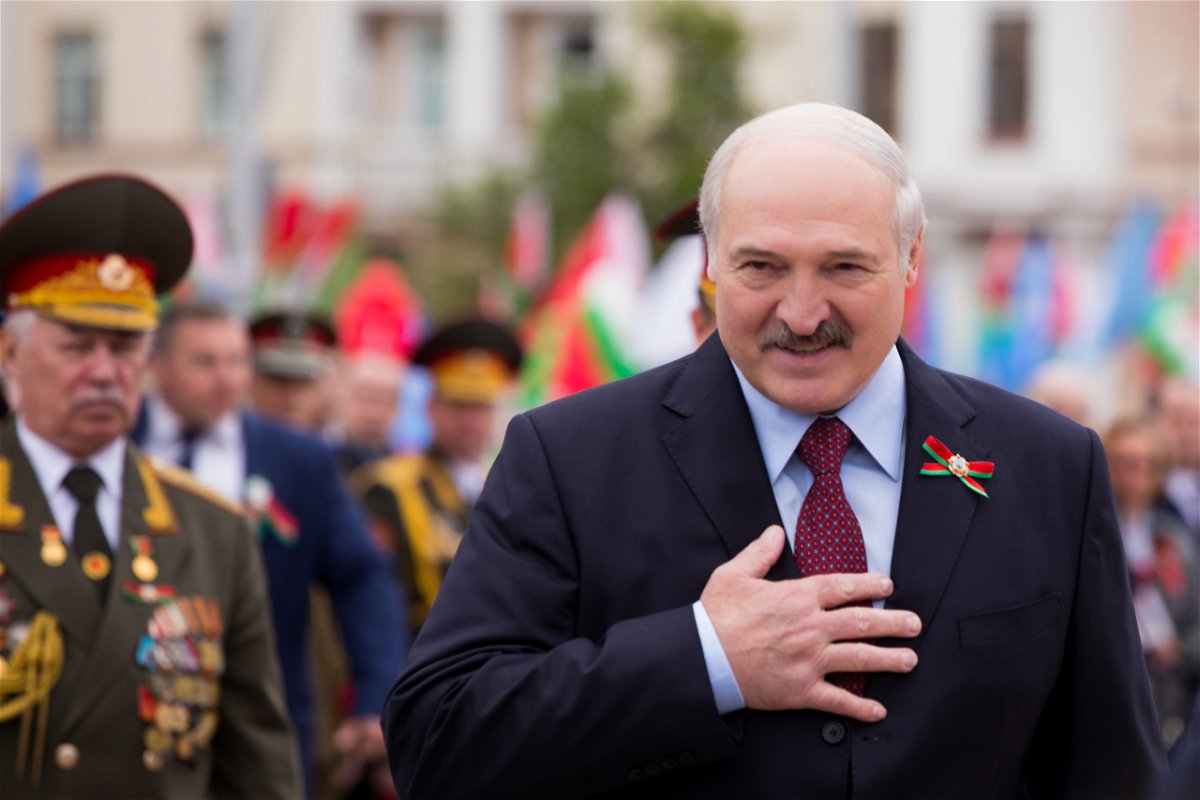 Beyaz Rusya Devlet Başkanı Alexander Lukashenko’nun Minsk’ten Türkiye’ye kaçtığına inanılıyor « Euro Weekly News