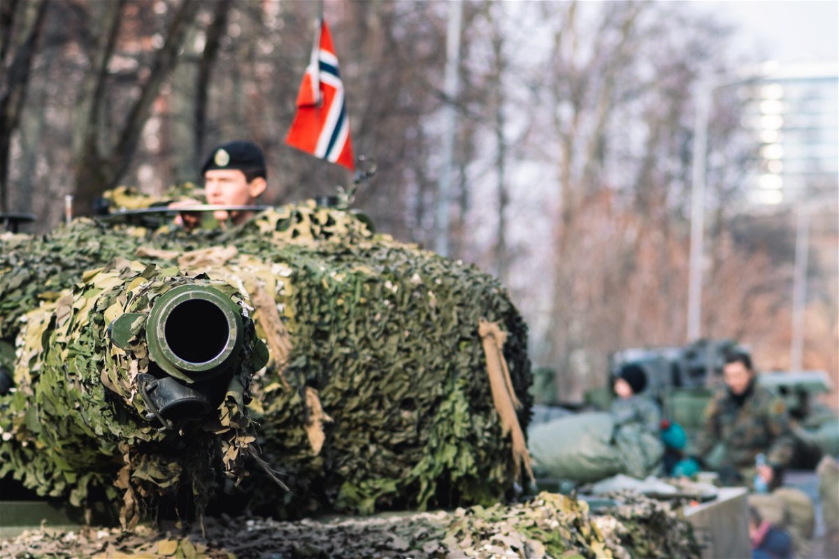 BREAKING: Norge øker beredskapsnivået til de væpnede styrkene