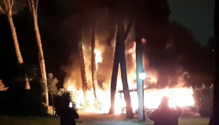 Huge blaze destroys Valencia’s Escorpion de Betera Golf buggy and club room