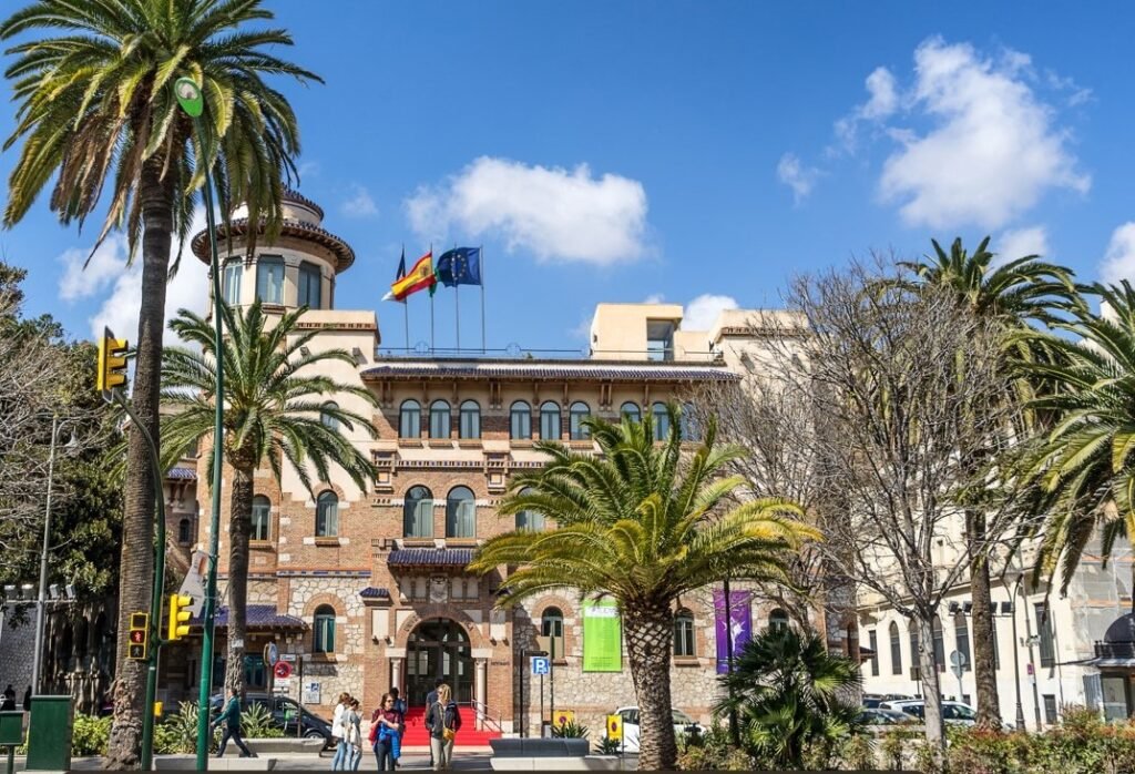 Universidades locales de la Costa del Sol para estudiar en España