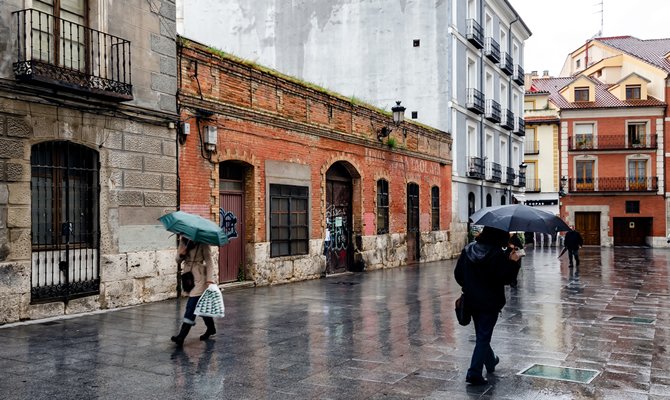 Fuertes lluvias y fuertes tormentas se esperan en muchas partes de España este fin de semana «Euro Weekly News