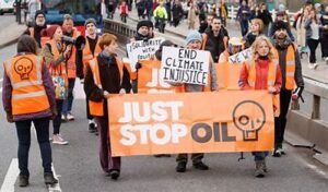 Stop Oil protesters