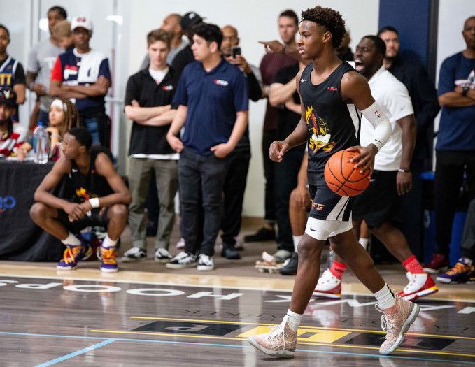 BREAKING: Basketball Legend LeBron James’ 18-Year-Old Son Suffers Cardiac Arrest While Training