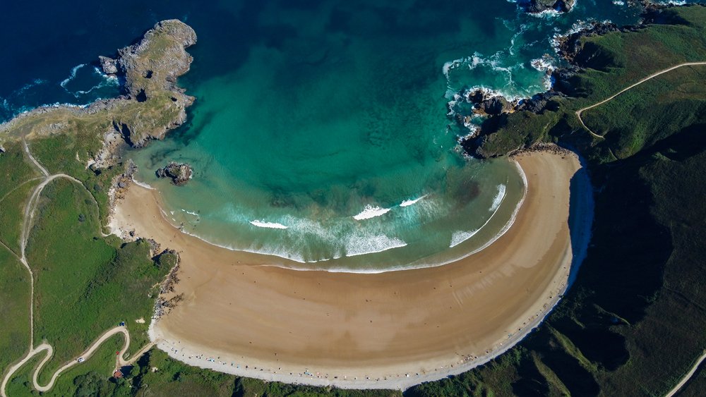 Torimbia,Beach,,Barro,,Llanes,,Asturias,,North,Spain,,View,From,Above,