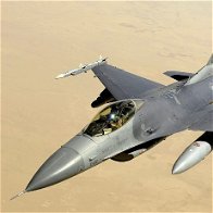 Image of F-16 Fighting Falcon Block 40 jet.