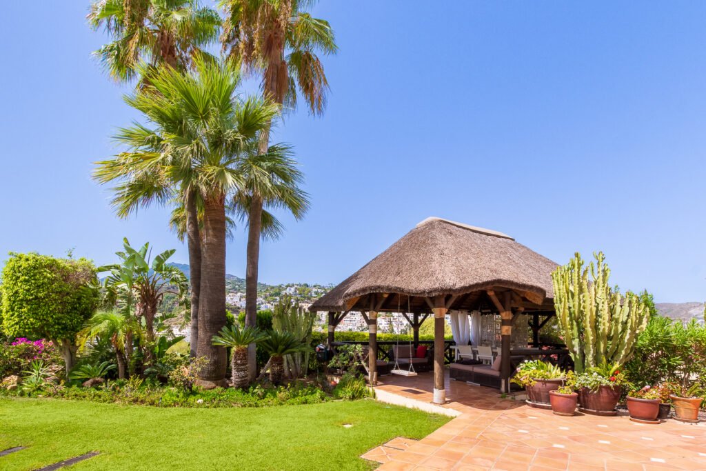 Selling Your Home on the Costa del Sol property for sale, beautiful garden