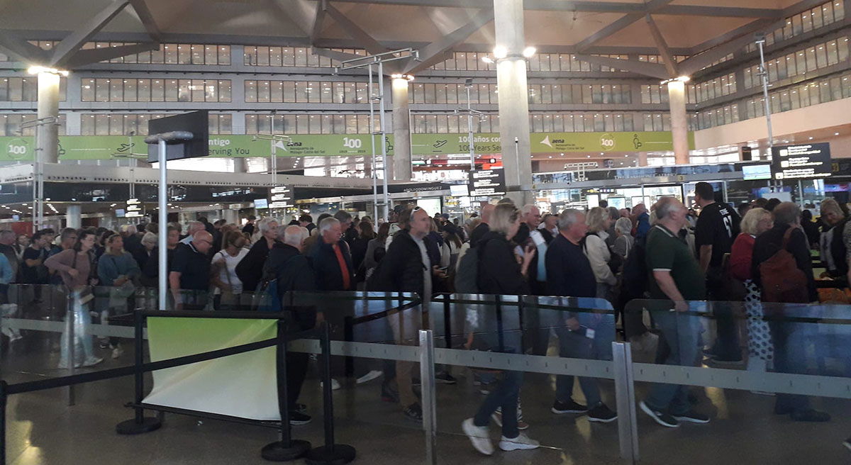 Airport Industrial Action « Euro Weekly News