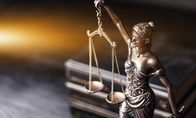 Controversial Decision To Set Pistorius Free