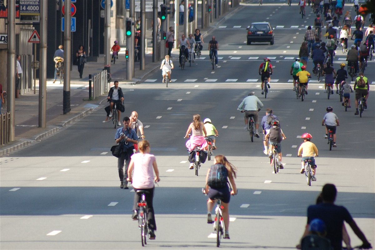 België plant flitsers op fietspaden «Euro Weekly News