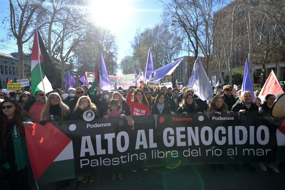 Manifestaciones masivas en toda España « Euro Weekly News