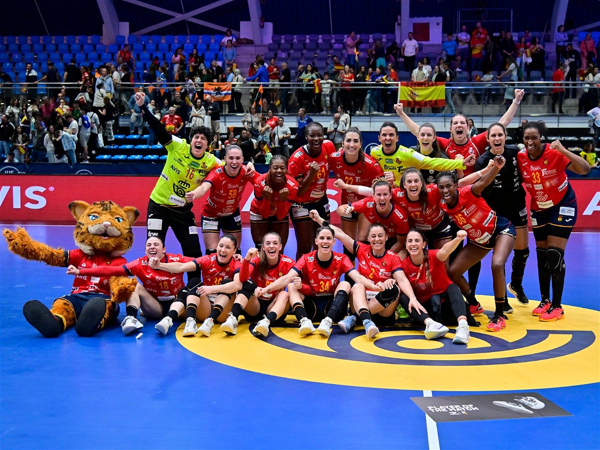 Selección española de voleibol femenino « Euro Weekly News