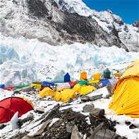 Everest: Human waste problem