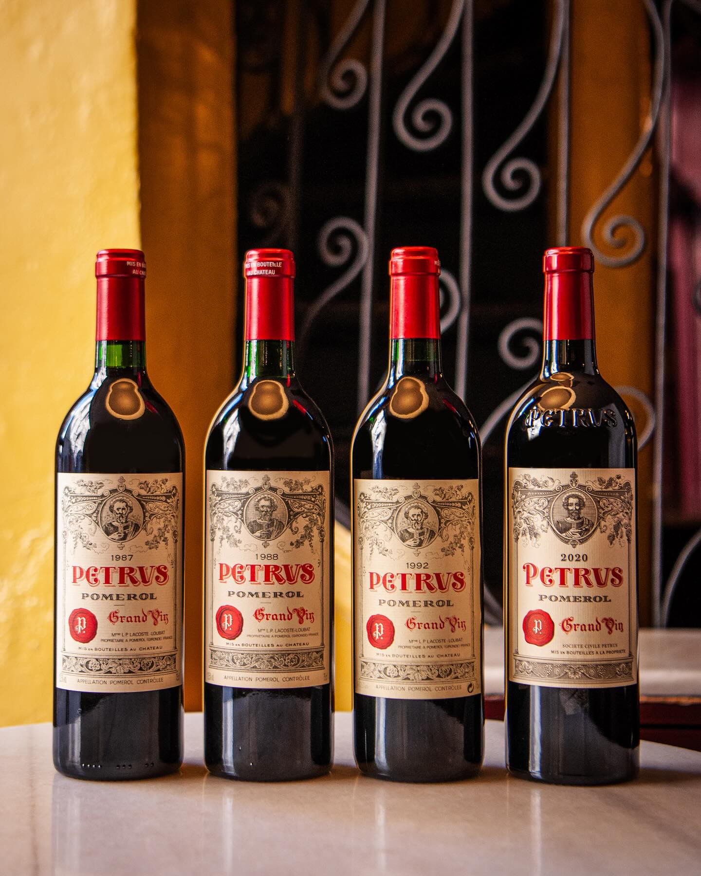 Ch Petrus Pomerol 1992 (1 x 1.5L) | Ch Petrus 1992 | ワイン | シャトー