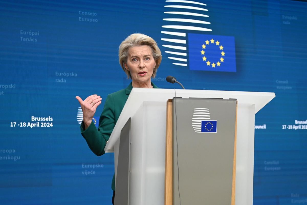 Ursula von der Leyen re-elected as European Commission president « Euro ...