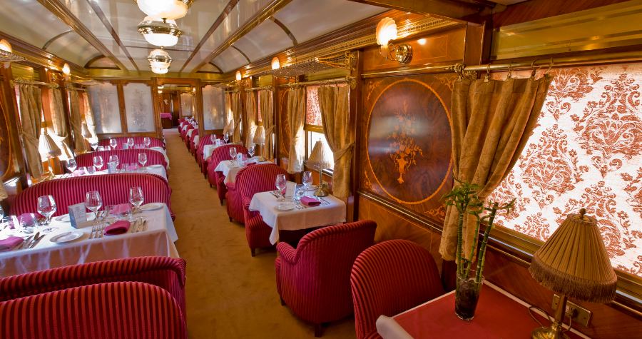 Al Andalus dining car.