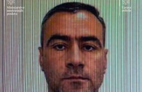 2 mass shootings in 2 days in one city; 4 dead, including 2 children, 26 injured