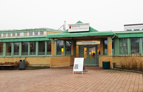 2 mass shootings in 2 days in one city; 4 dead, including 2 children, 26 injured