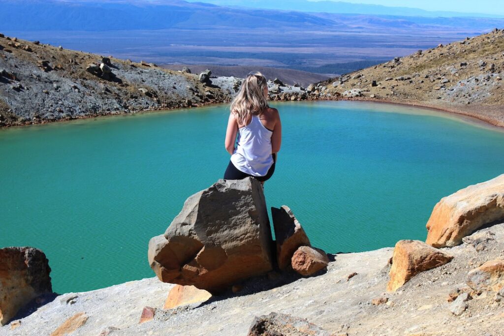 Tongariro Alpine Crossing (North Island, New Zealand) is dangerous because of crossing winds | Photo: Travel Girls