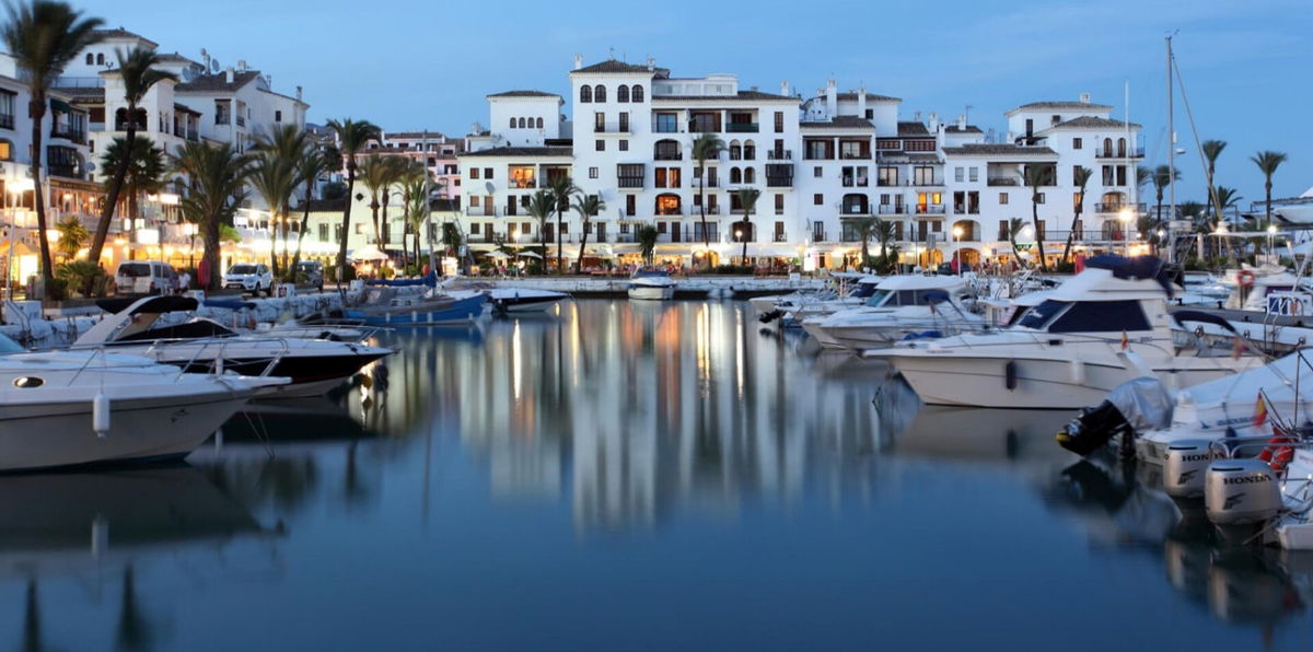 This tiny seaside Costa del Sol town is much cheaper than you can imagine\” />