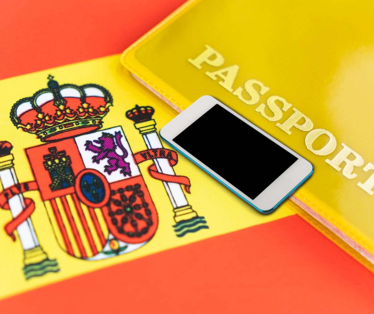 Spain launches digital ID Cards: But when will foreigners be able to put their TIE cards on their phones?