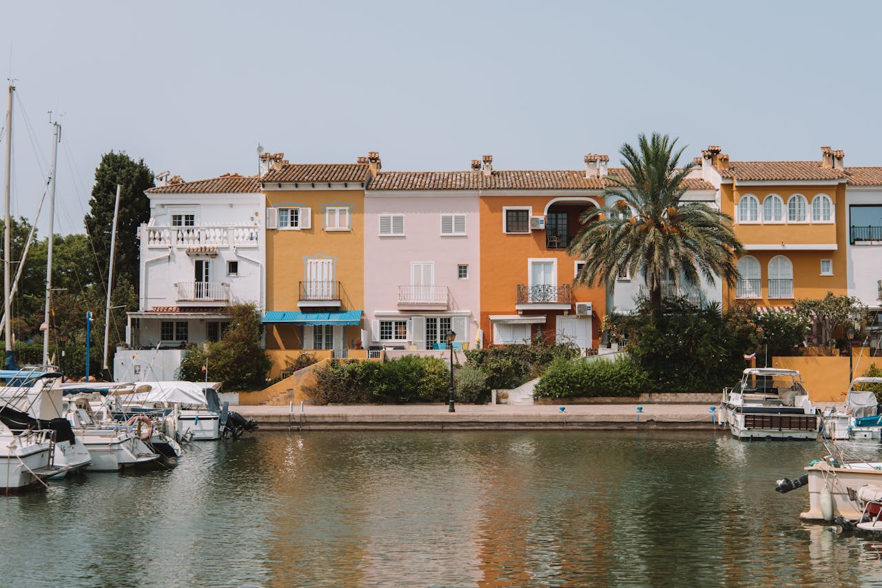 Spain tops the list for overseas buyers