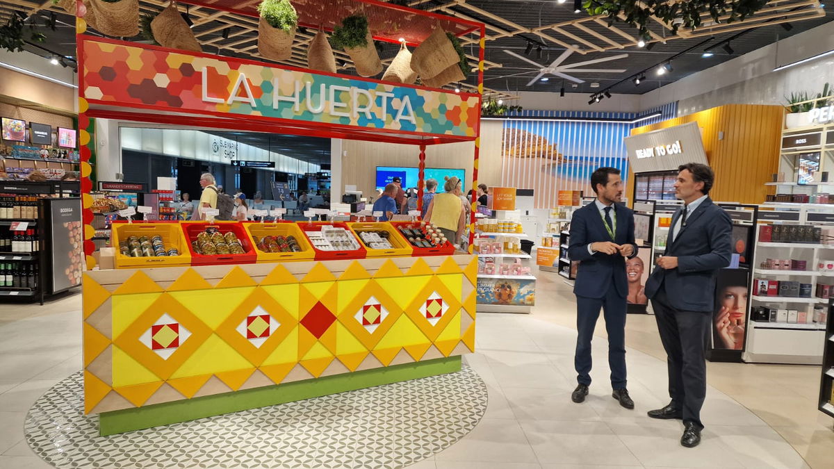 Corvera Airport expands shopping and services