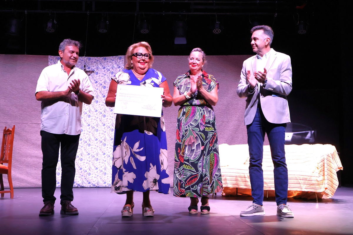 San Pedro theatre night raises €4,500 for cancer support