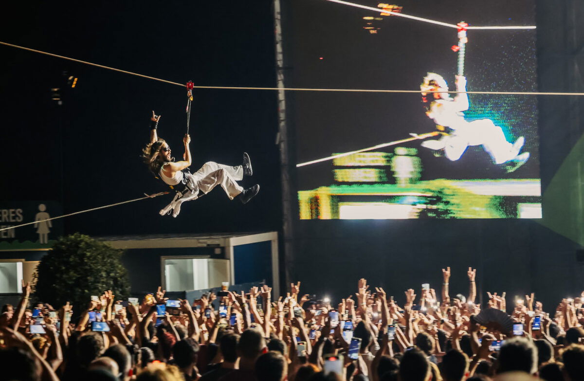 Jared Leto swoops in for jaw-dropping 30 Seconds to Mars concert