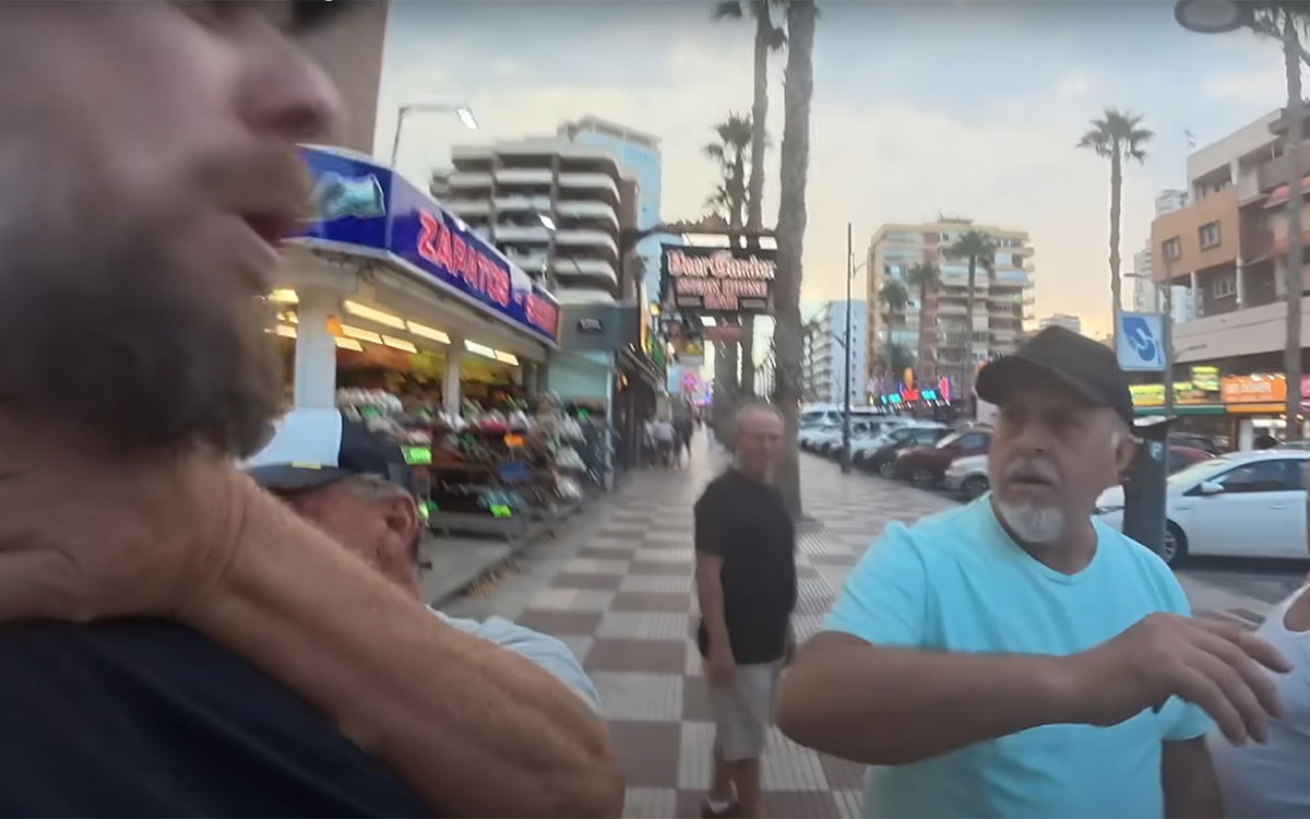 VIDEO: British YouTuber punched in Benidorm – and keeps filming