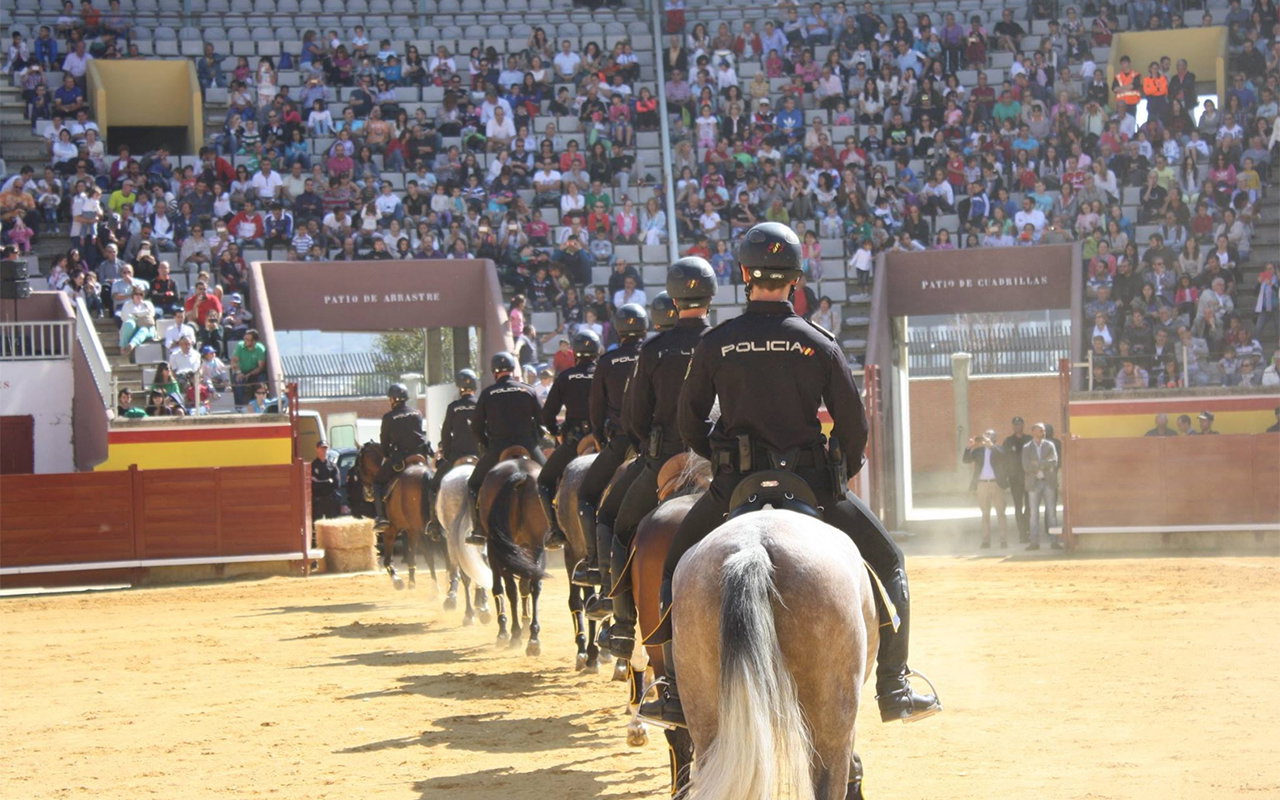 Costa Blanca welcomes 149 new National Police officers
