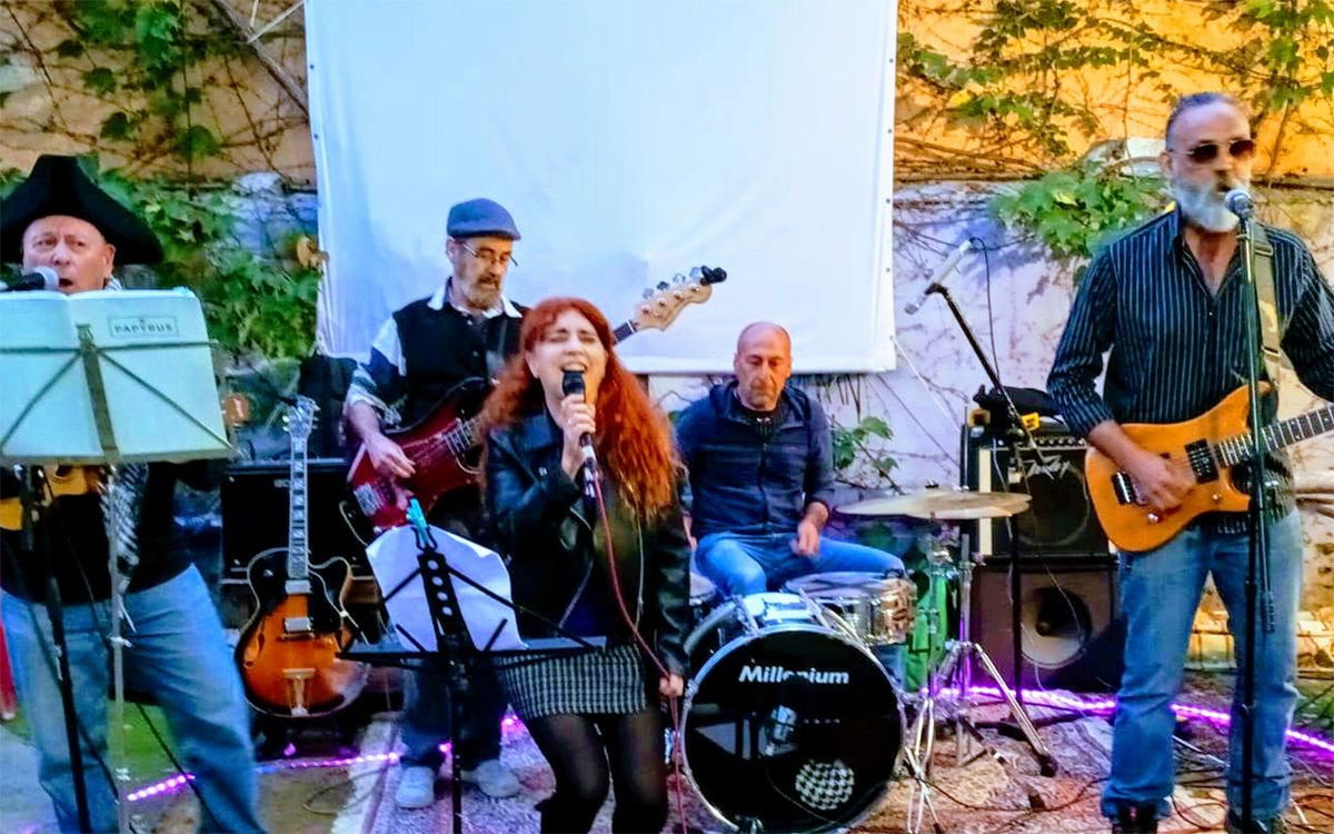 Folk Songs Guerrilla brings mountain sounds to La Mistelera